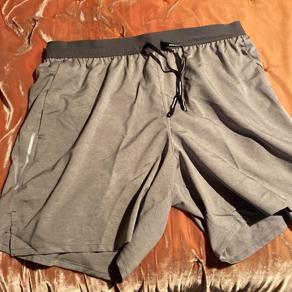 Nike dry fit shorts,tags attached size XL
